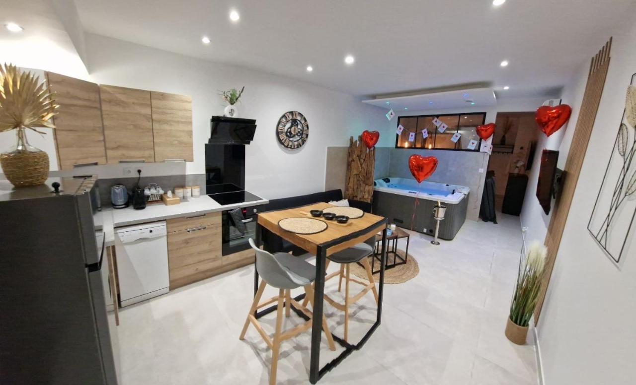 Appartement - Spa Monteux Exteriér fotografie