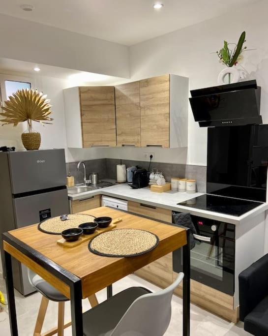 Appartement - Spa Monteux Exteriér fotografie